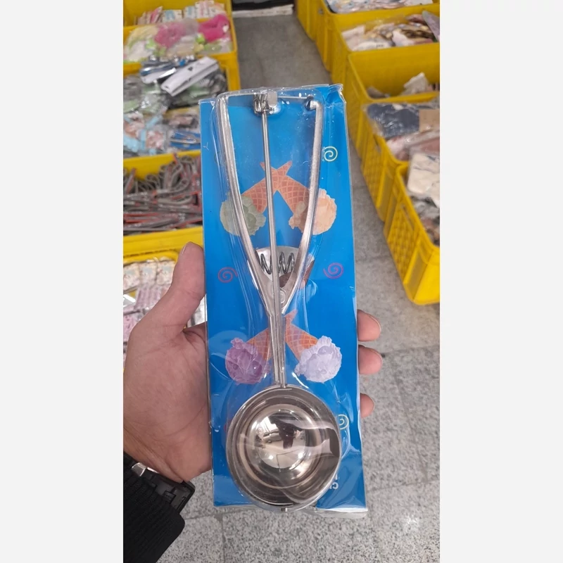 اسکوپ بستنی بزرگ
